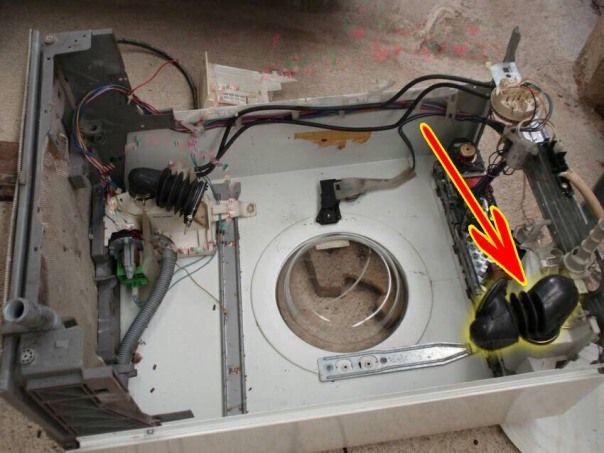 ชื่อ : ท่อยางน้ำเข้าถังเครื่องซักผ้าฝาหน้า  ยี่ห้อ : ELECTROLUX   รุ่น : EW500F  รายละเอียด :   ราคา : XXXX บาท